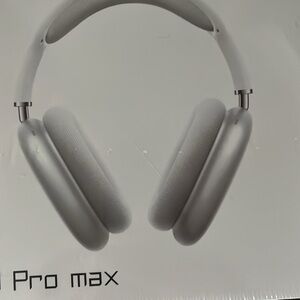 Headphones and water bottles tell you temperature